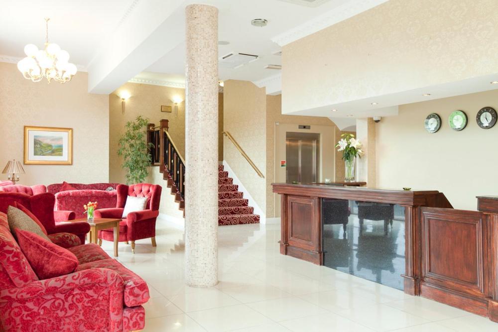 Riverside Park Hotel Макруум Екстериор снимка