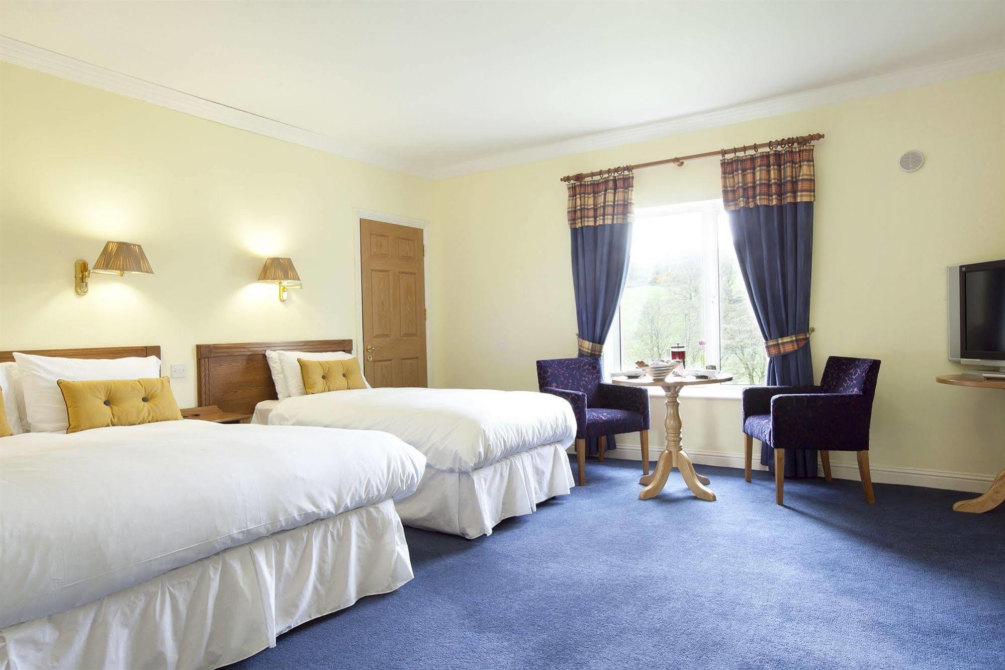 Riverside Park Hotel Макруум Екстериор снимка